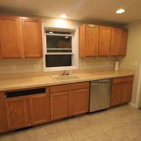 Superp South End Apartment Burlington Ngoại thất bức ảnh
